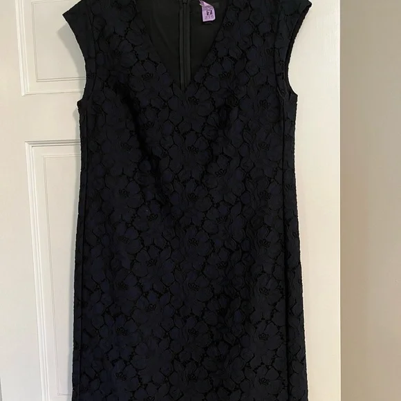 J. Crew Lace Shift Dress - Picture 5 of 5